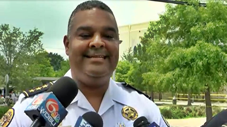 Firing in US outside a high school graduation ceremony in New Orleans Louisiana