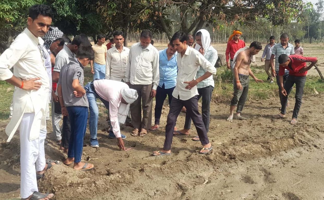 Leopard attacked dog in Dharmapur