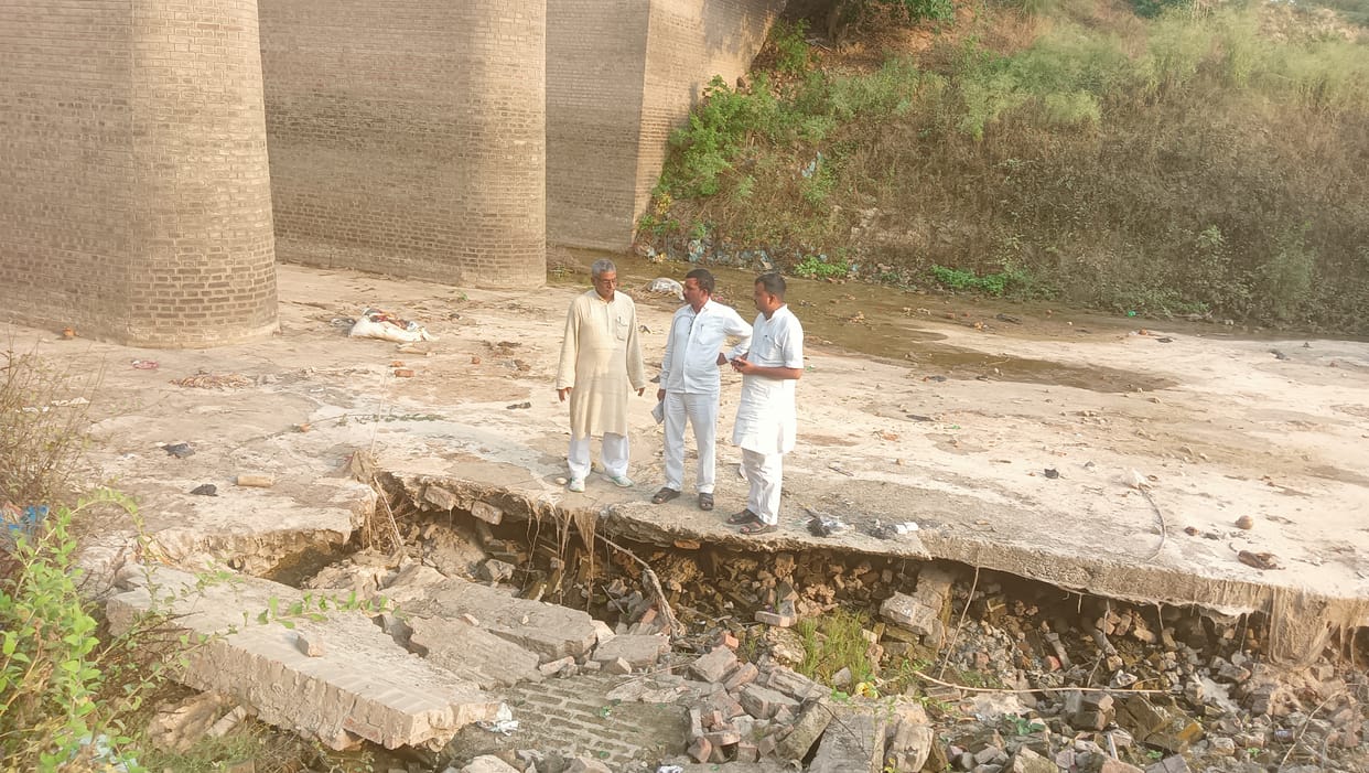 danger of bridge collapse in rain