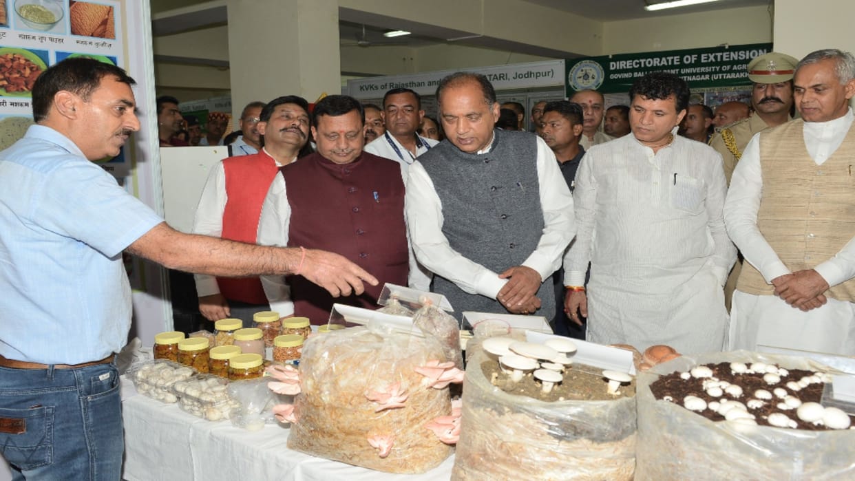 Krishi Vigyan Kendra Sammelan: CM Jairam said – scientists should do research by going to the fields, not in the laboratory