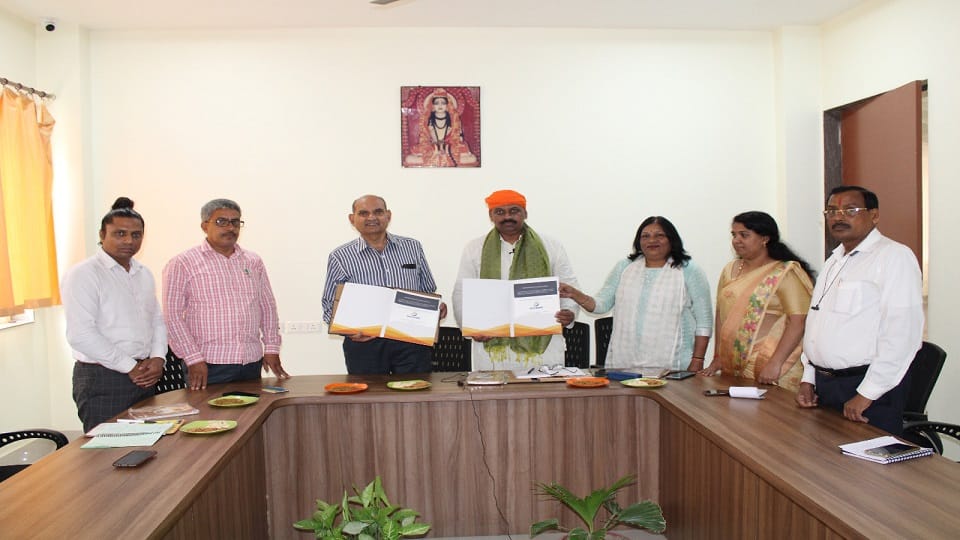 mahayogi gorakhnath university will develop a model of village development agreement signed with indo european chamber of small and medium enterprises