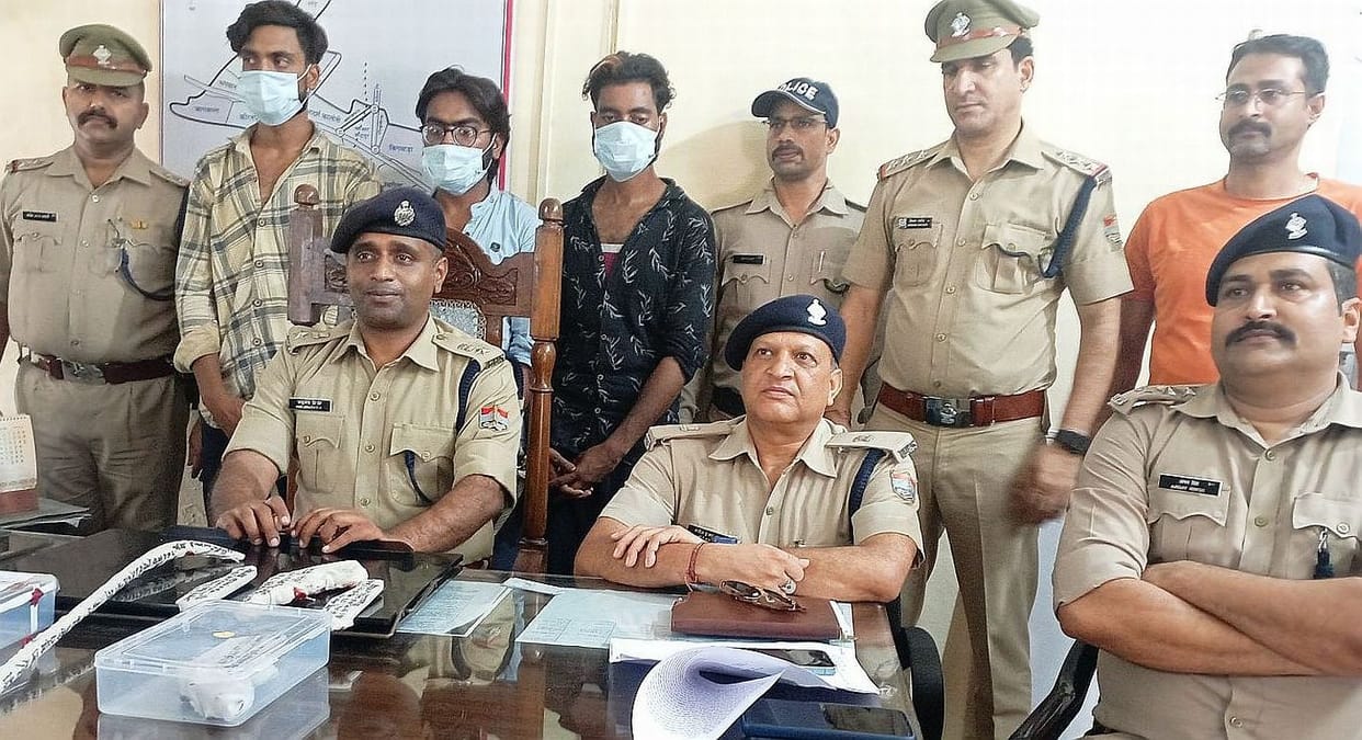 Three miscreants who entered Model Colony's house arrested