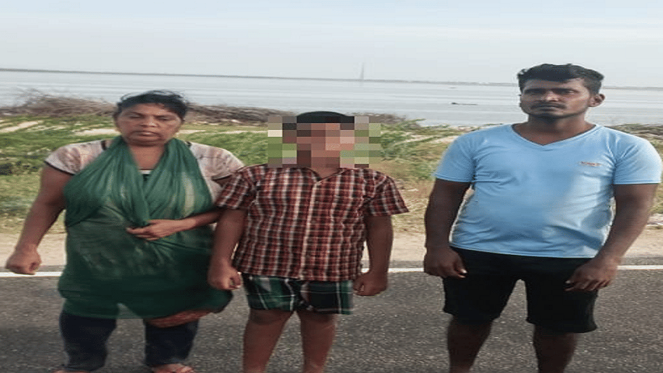 Tamil Nadu: Three refugees arrived in India from Sri Lanka in a boat, investigation started