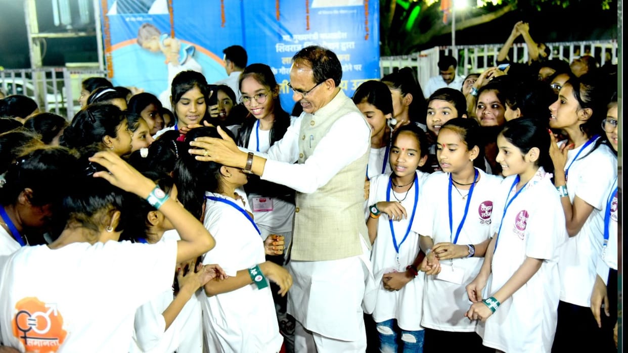 Ladli Laxmi Yojna MP: Mirror showing social evils, also became the protector of the rights and interests of the girl child