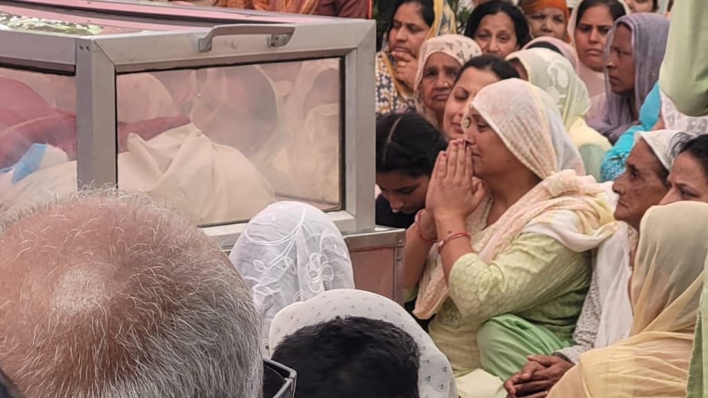 Samba Teacher Rajni Bala killed in kulgam by terrorist cremated in native village nanak chak samba
