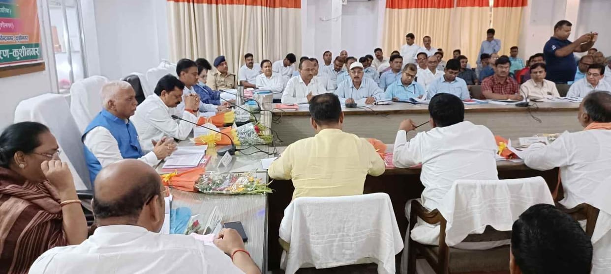 The issue of electricity and cleanliness was raised in the meeting of Disha