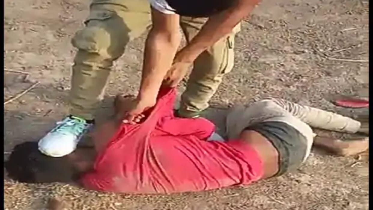 Morena: The young man was mercilessly beaten up with a gun, the victim kept begging for mercy with folded hands