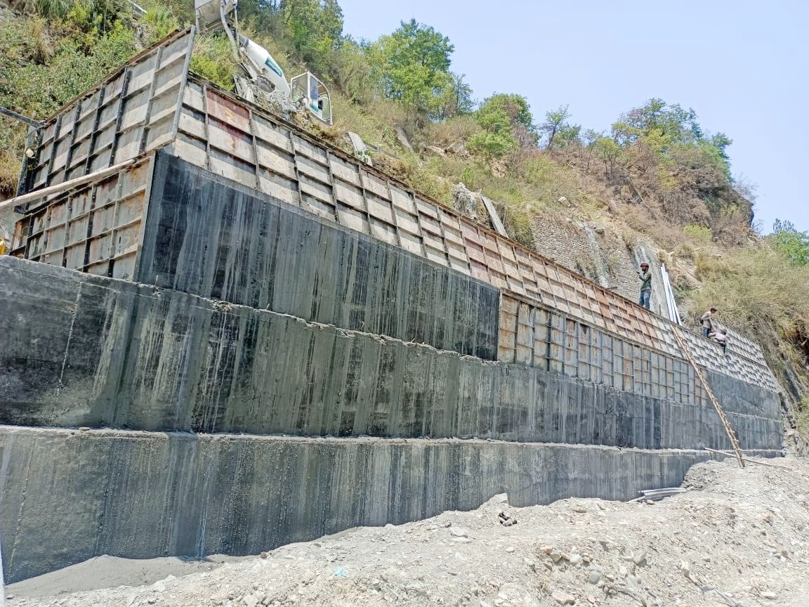 Travel will be smooth on Bharmour-Pathankot highway