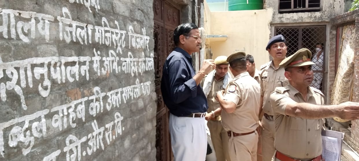 Attached assets worth 2.65 crores of three gangster accused