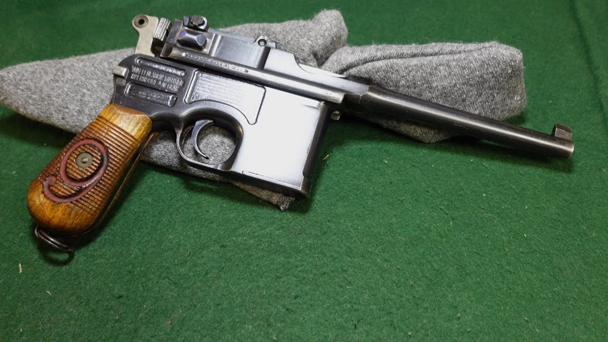Noida : Retired colonel's pistol missing from the police station