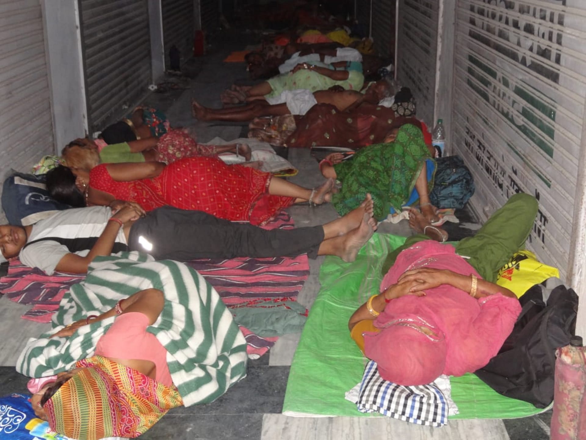 Chaos in Chardham Yatra 2022, Police and administration helpless, pilgrims upset, See Photos