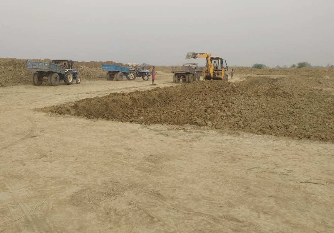 Video of digging pond from JCB goes viral, notice issued to secretary