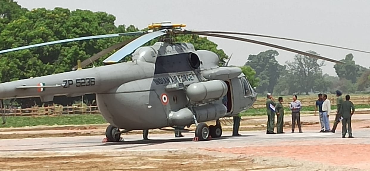 Kanpur Dehat : Air Force helicopters landed on eight helipads in Paraunkh, Fleet vehicles from Delhi did rehearsals