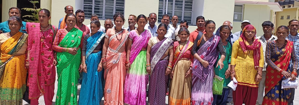 Villagers of Plenty came out in protest against mining in Jalkur river