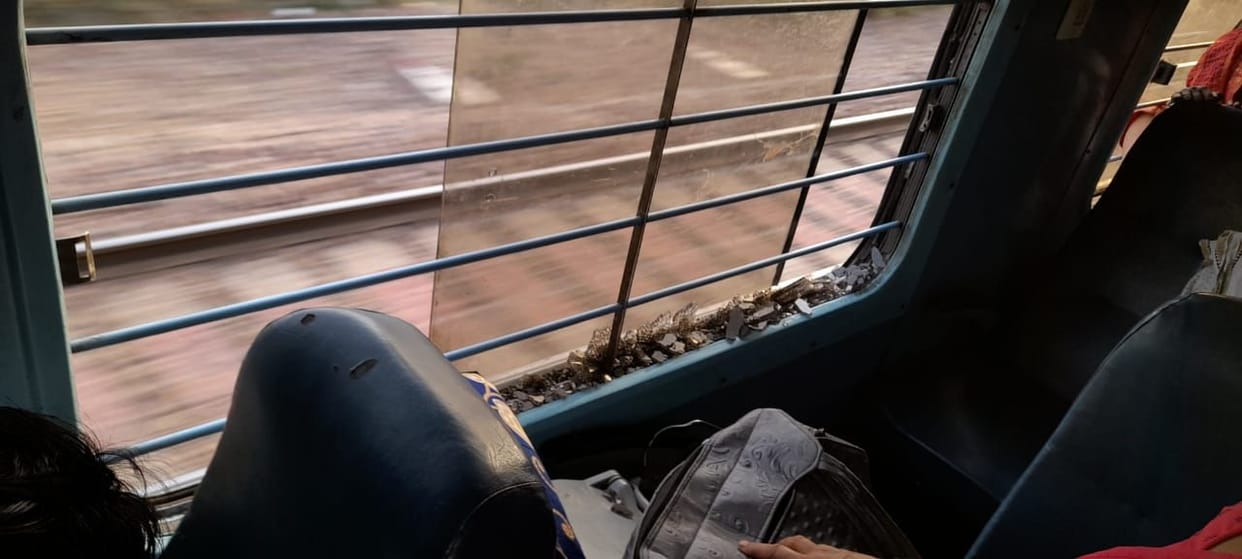 The windshield of the train was broken due to stone, two women injured