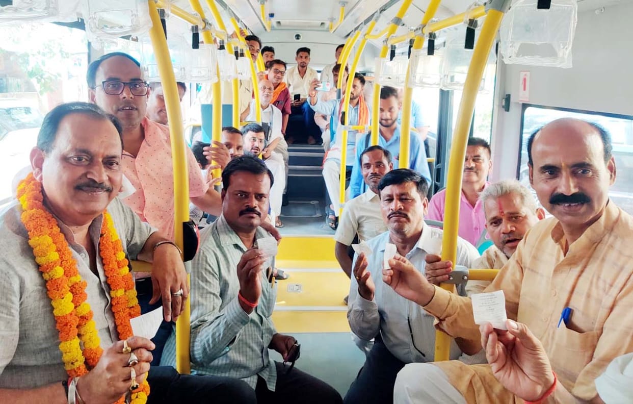 Five electric buses run between Shahjahanpur-Puwayan