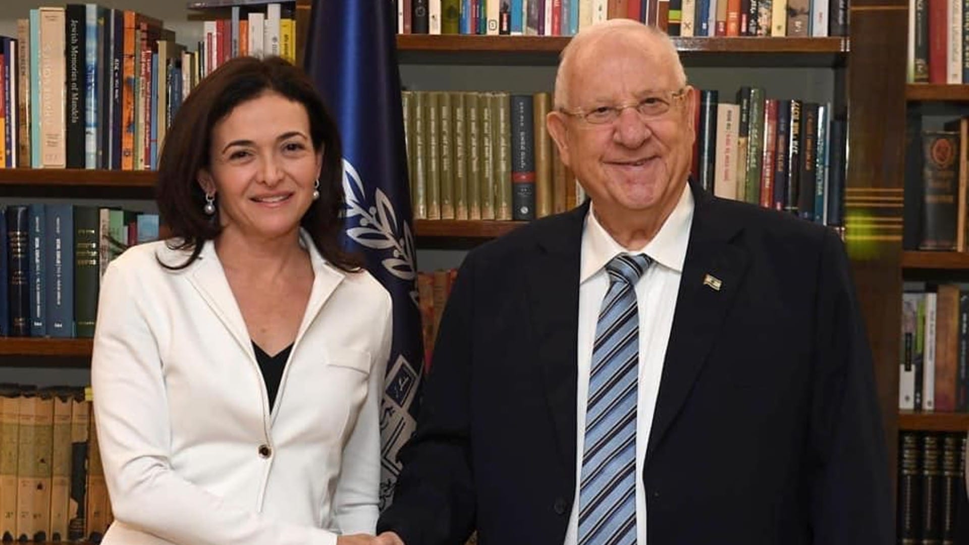Facebook COO Resigns Know Sheryl Sandberg Net Worth Salary Lifestyle Details in Hindi