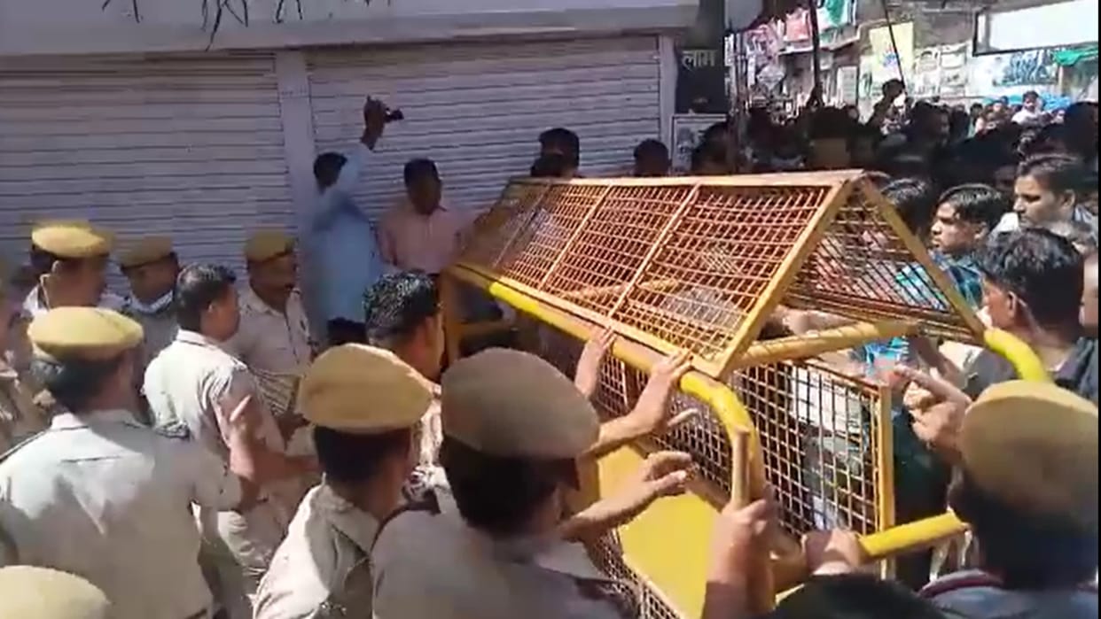 tension in baran after attack on shopkeepers Police force deployed on spot