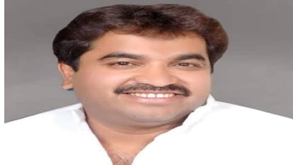 Indore Mayor Election: Sanjay Shukla's name decided from Congress, apart from a dozen leaders in BJP, the doctor's name is also in discussion.