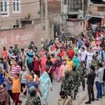 विरोध-प्रदर्शन करते कश्मीरी पंडित।