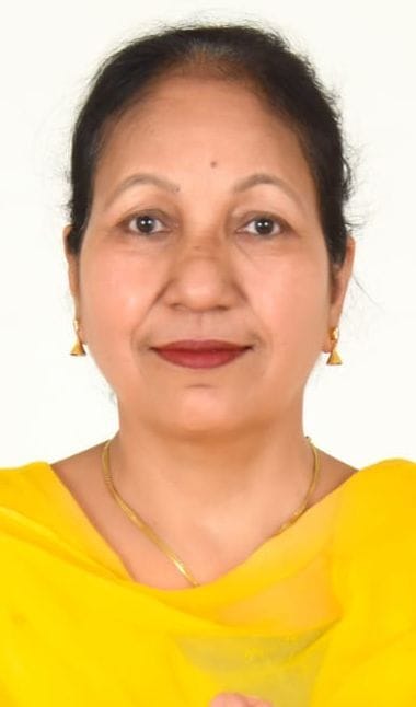 Mandeep in the afternoon and Amarjeet Kaur in the evening became AAP's candidate