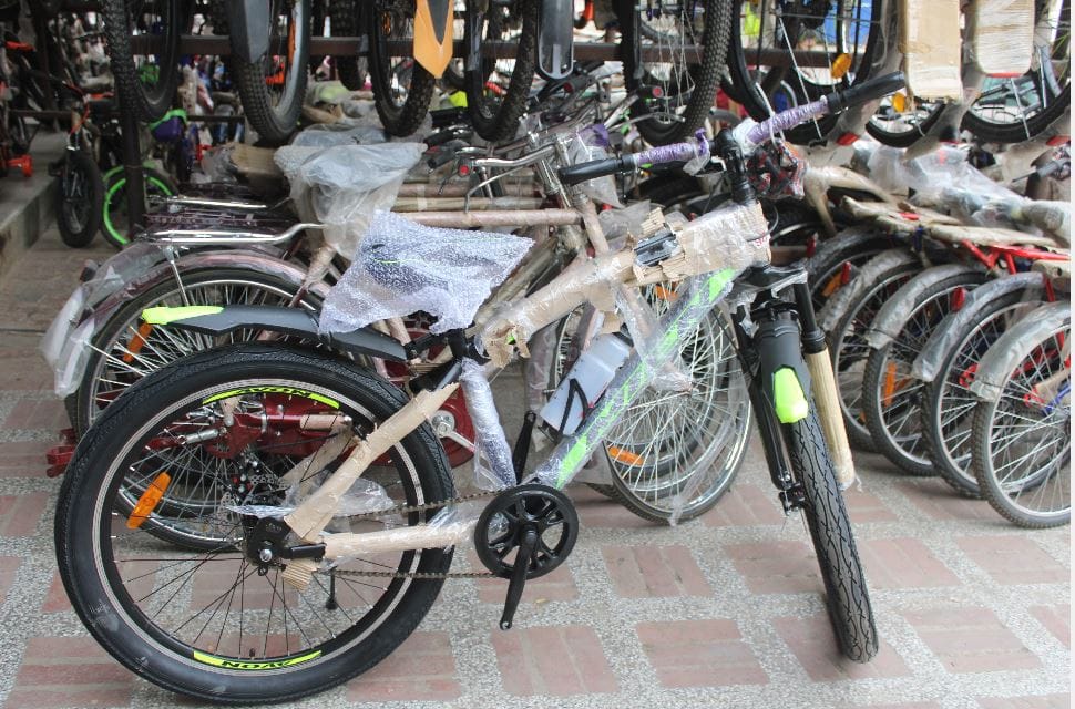 World Bicycle Day 2022 craze for cycle increased in Banaras varanasi someone is passionate about riding or health