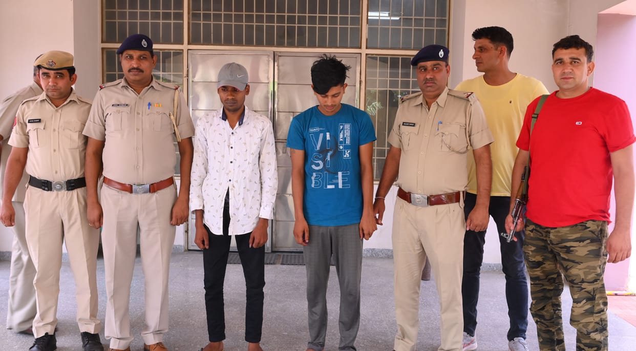 The former worker of the factory had killed the watchman Surendra when he became a hindrance in theft