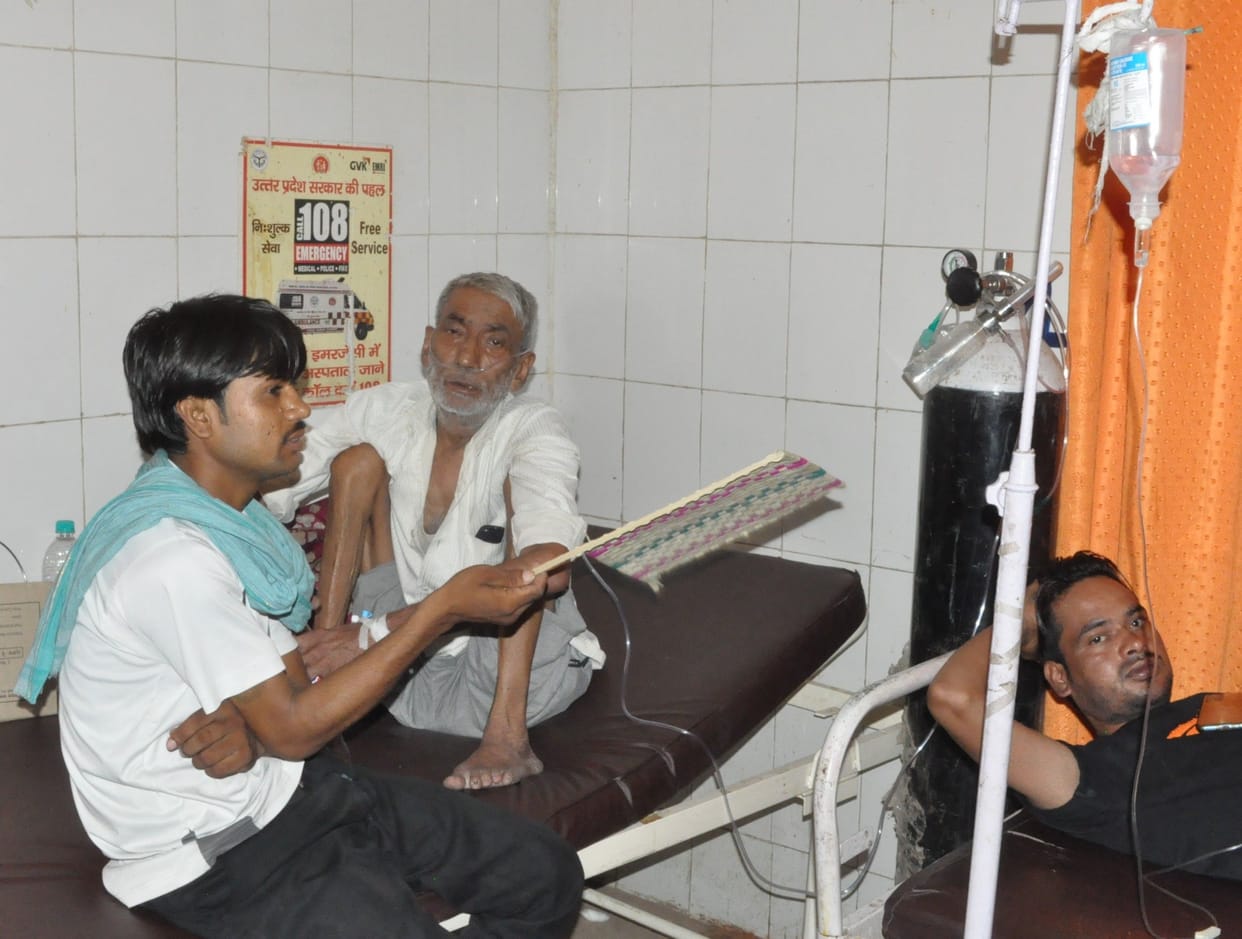 Hathras: District hospital's electricity stalled for three hours, patients remain helpless