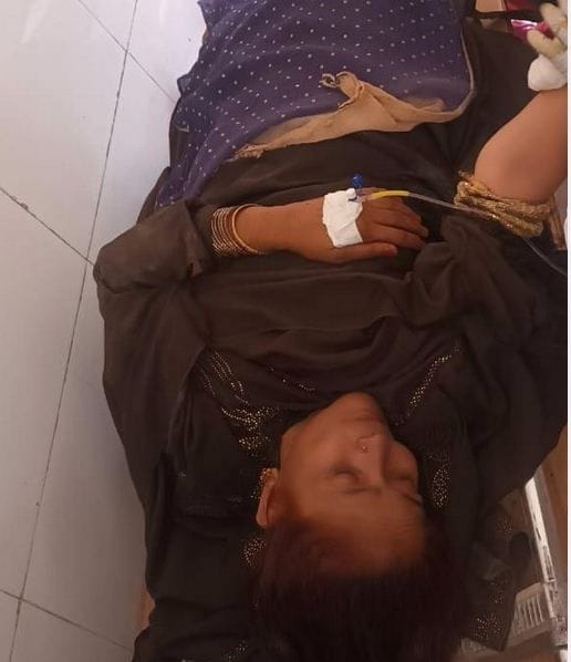 Hathras: Woman seriously injured after falling while boarding train