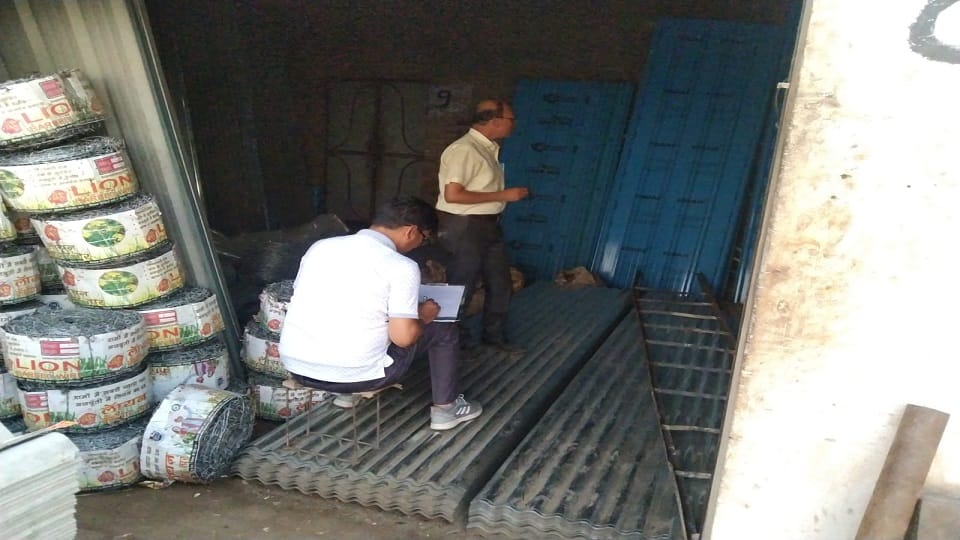 sib raid on big iron traders firm in badaun