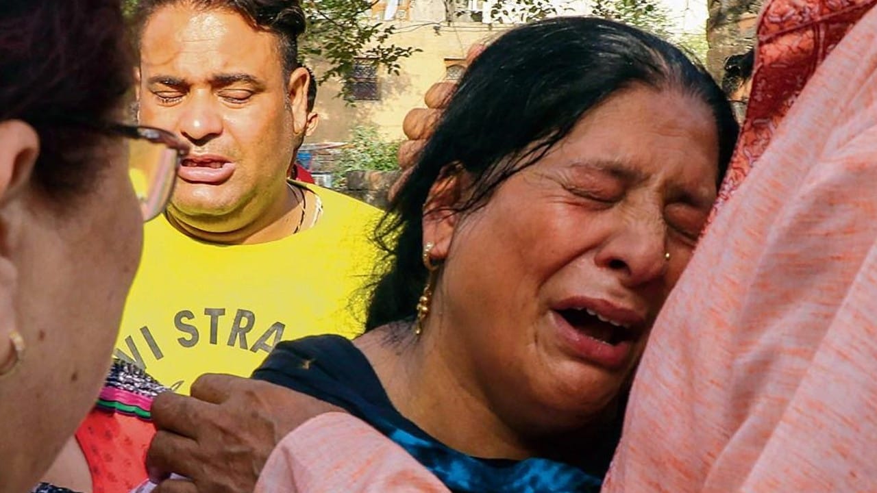 Jammu and Kashmir Target Killing of Hindus in Kashmir Valley Reminds the Black Era of 90S