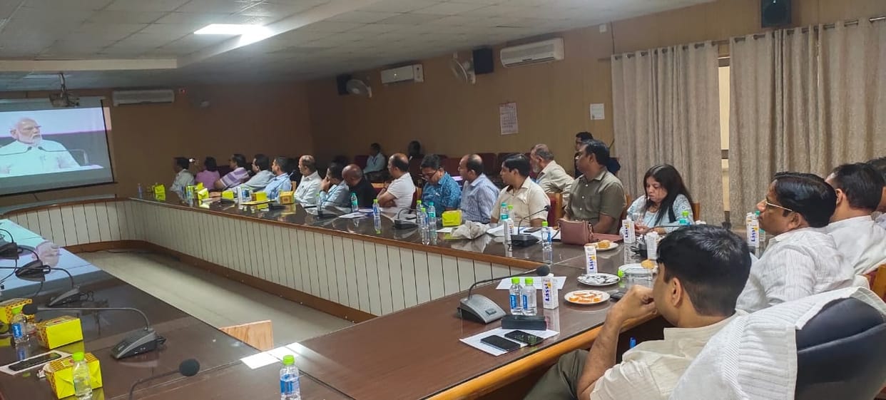 Five companies will invest 425 crores in the district