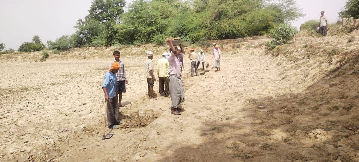 Ideal and model ponds not in existence, now Amrit Sarovar will be made