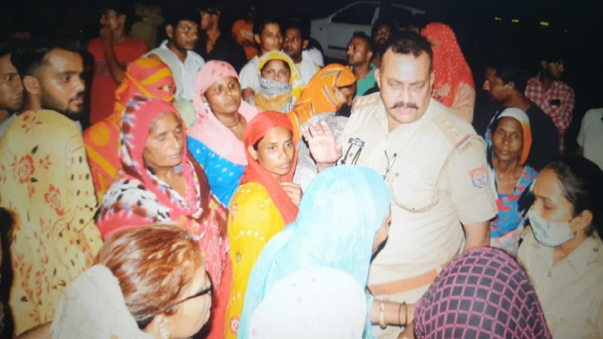 Victim family members are demand for arrest of BJP leader and family of girl In case of Akash death in Shamli