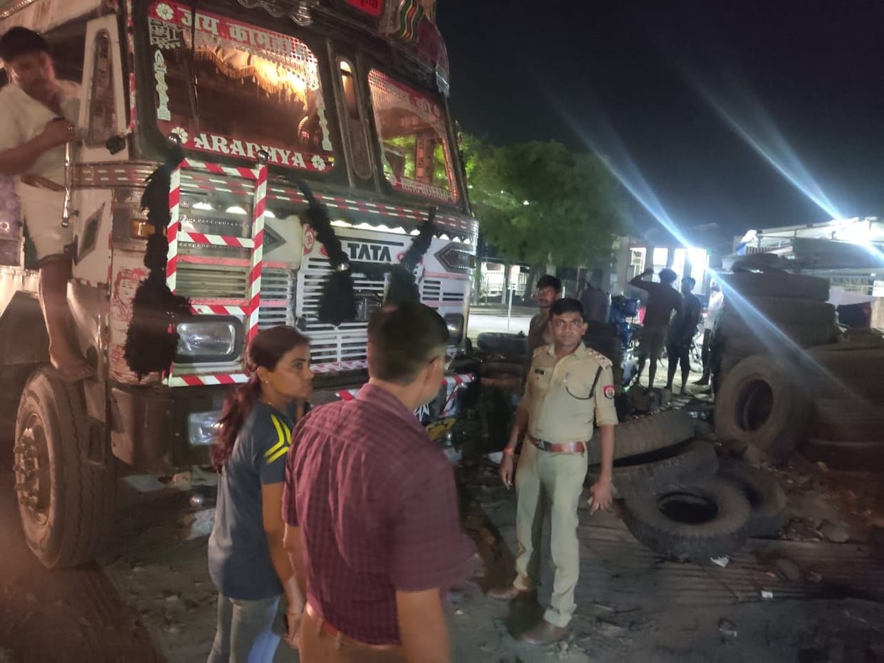 Strictness on overloaded vehicles, challan of 10, five sej