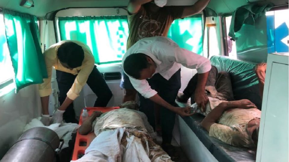 house balcony collapsed in Fatehpur Sikri worker died and two injured