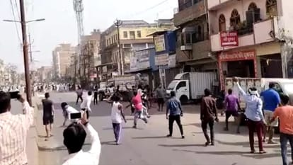 lathi charge and stone pelting in kanpur after namaz over bjp spokesperson nupur sharma remarks on prophet muhammad