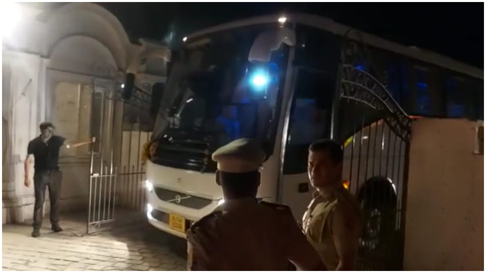 Congress MLA reached Udaipur fencing in Taj Aravali Rajya Sabha Elections
