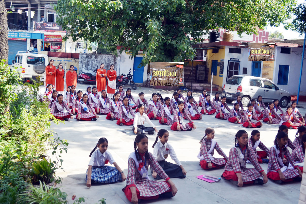 Girls must inform family members before taking lift in unknown vehicle: Satpal