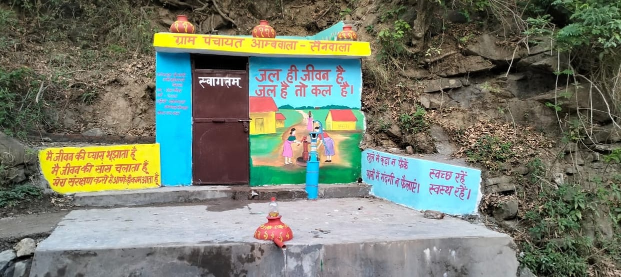 The water of the stepwell is filtered with sand