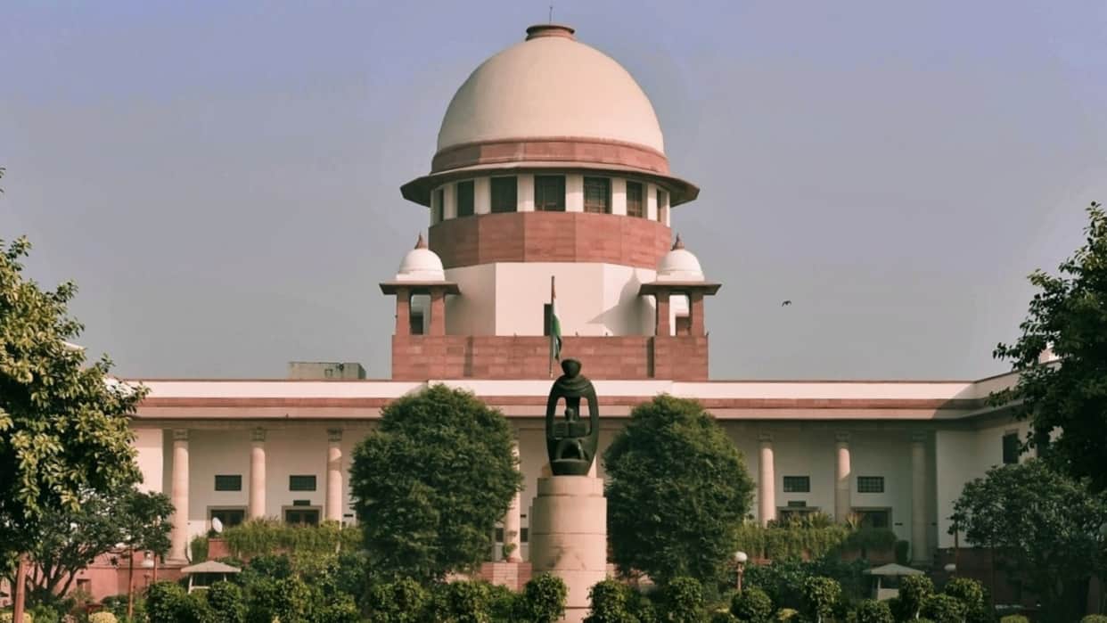 Supreme Court says Arya Samaj has no busimess giving marriage certificates news in Hindi