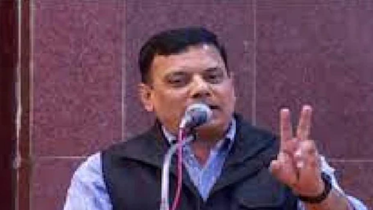 Madhya Pradesh: IAS Varadamurthy quits job, stopped working after depositing three months' salary