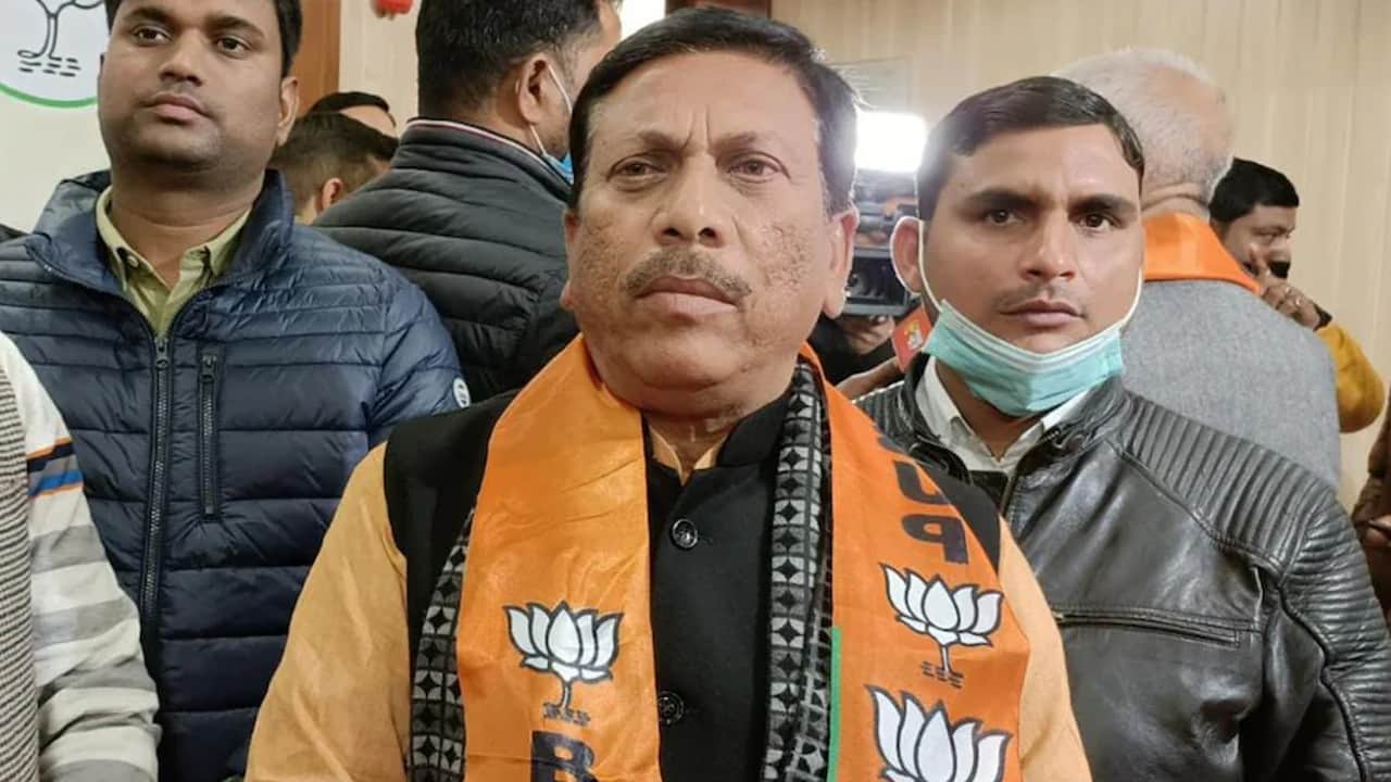 Rampur Seat Result 2022 Who is Ghanshyam Lodhi Know How He won All Details News in Hindi
