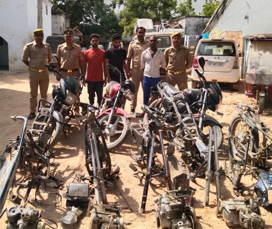 hardoi news,Three stolen bikes and parts recovered, three arrested