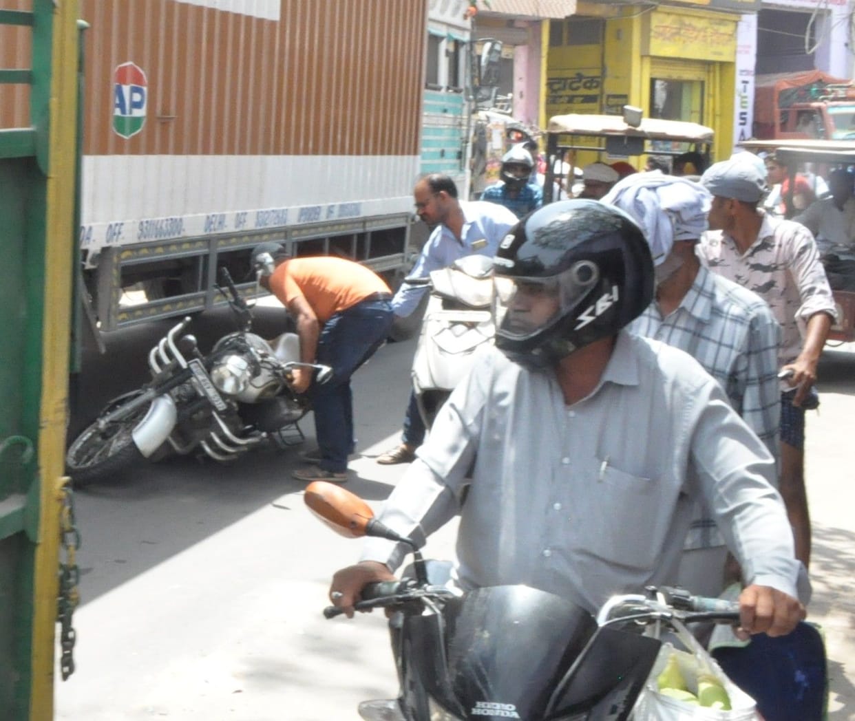 Hathras: Encroachment at Mursan Gate intersection gave rise to jam
