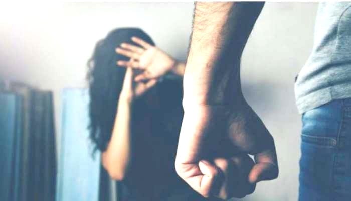 Husband and in-laws brutally beaten up a woman for not having a son in mahoba