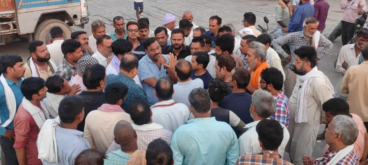 Truck operators increased the fare, the cement company refused