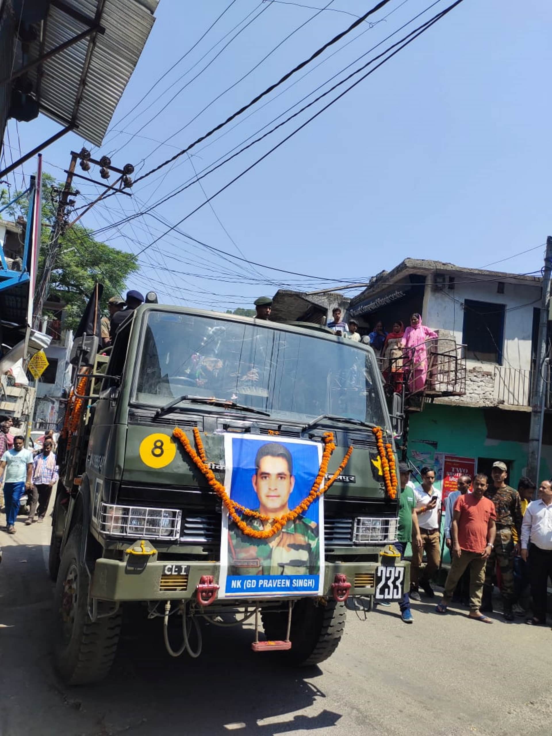 Uttarakhand soldiers Praveen Singh martyred in Jammu and Kashmir IED blast, See Photos