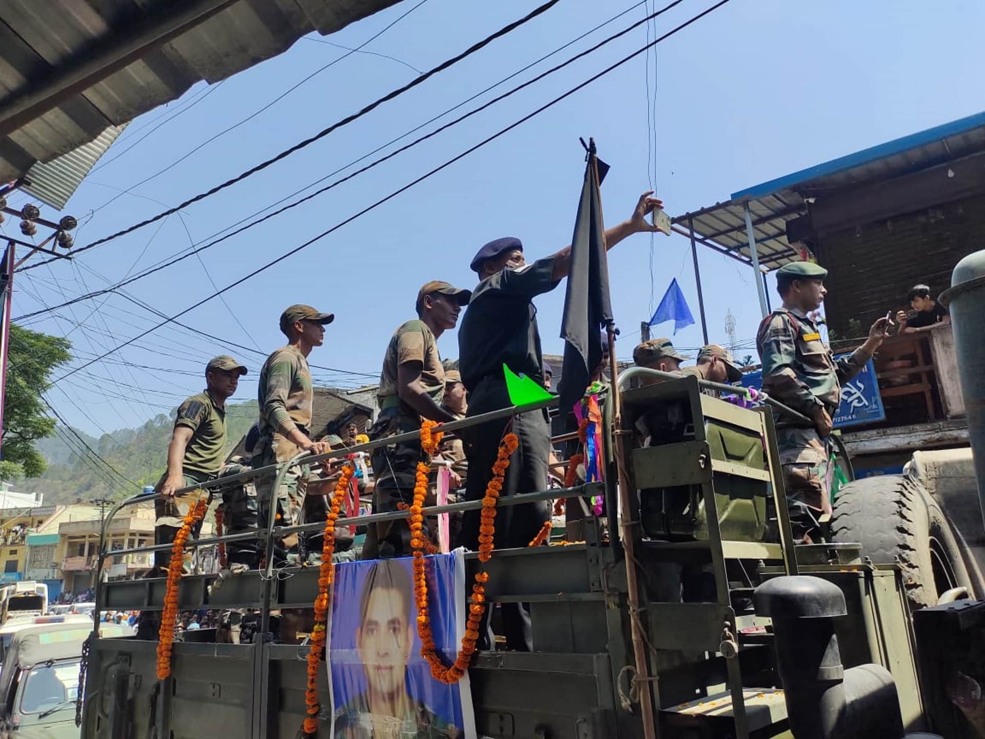 Uttarakhand soldiers Praveen Singh martyred in Jammu and Kashmir IED blast, See Photos