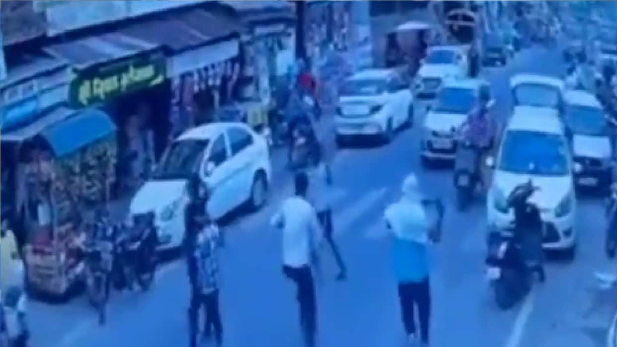 murder in Punjab like Sidhu Moose Wala young man was cut off with sword On middle of road